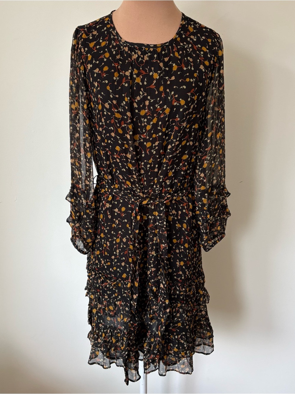 Draper James Tiered Shift Black Flower Confetti Long Sleeve Belted Dress EUC XS